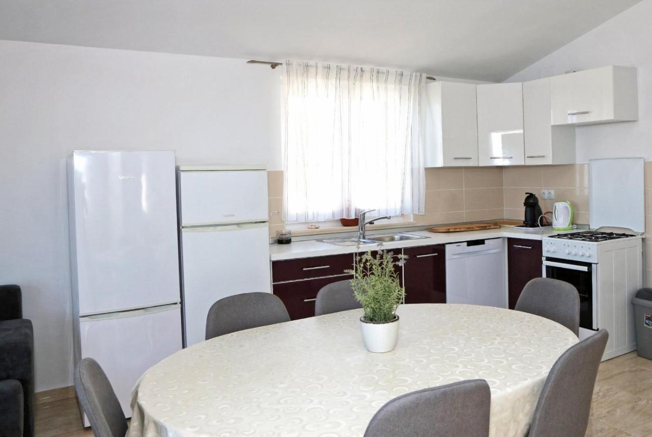 Apartmani Cili Miletici Zewnętrze zdjęcie