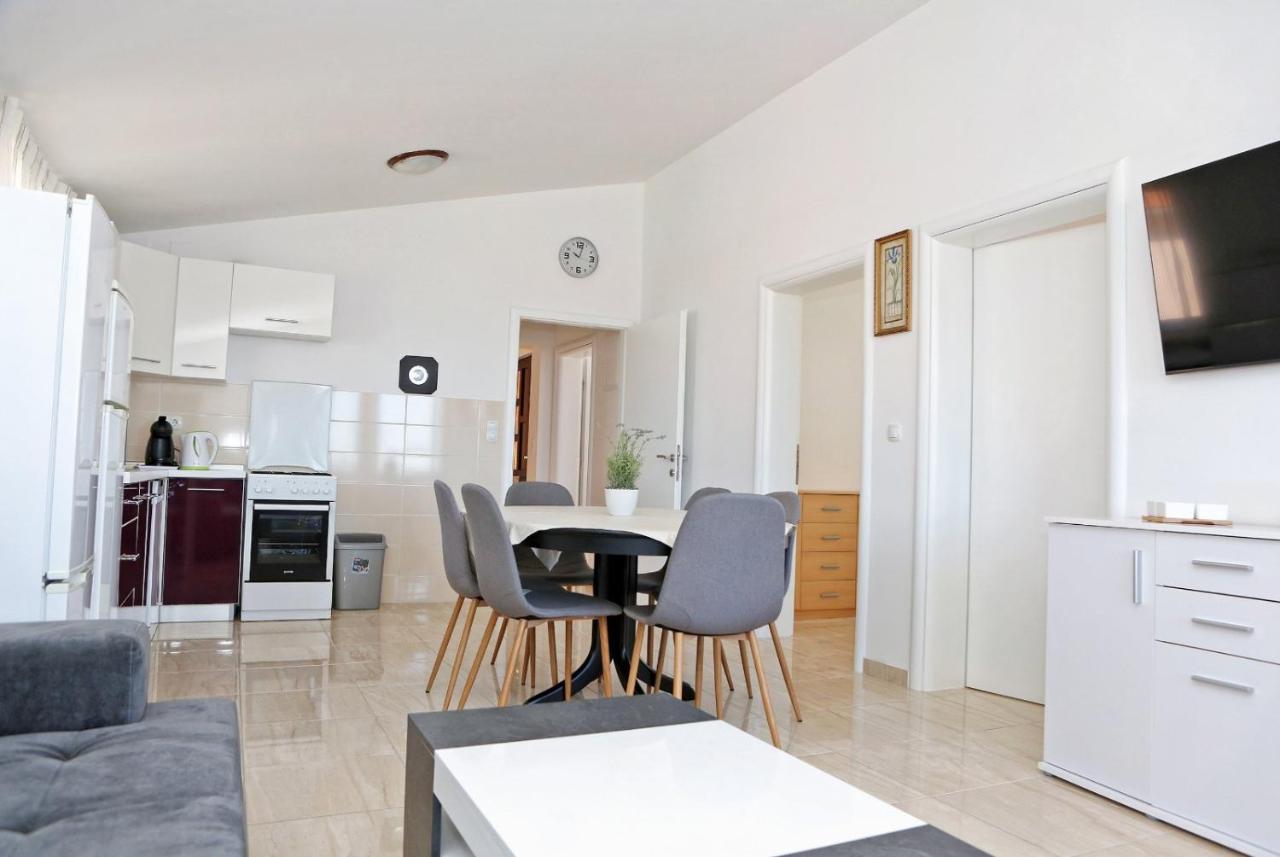 Apartmani Cili Miletici Zewnętrze zdjęcie