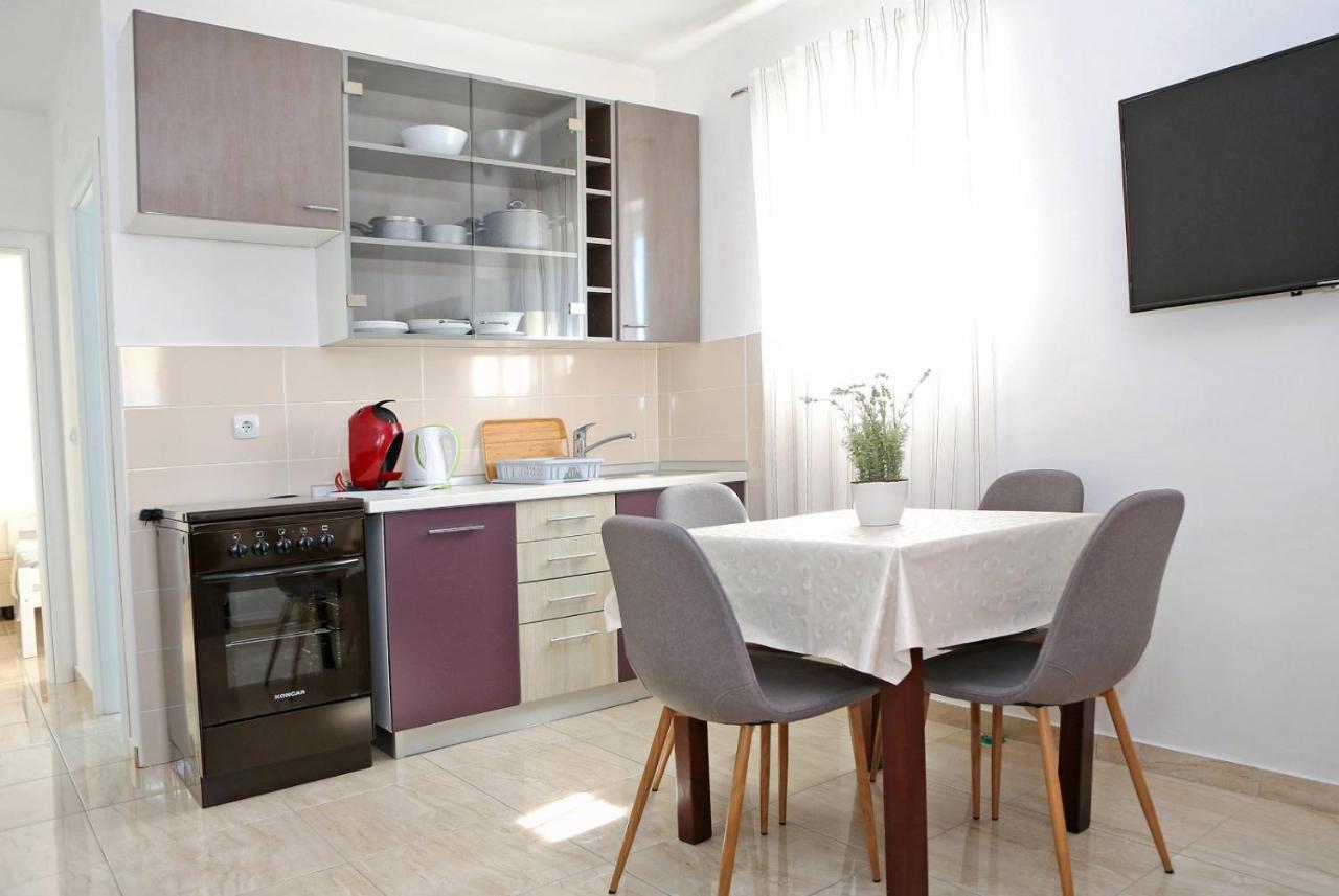 Apartmani Cili Miletici Zewnętrze zdjęcie