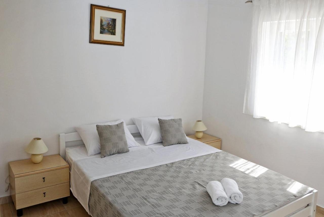 Apartmani Cili Miletici Zewnętrze zdjęcie