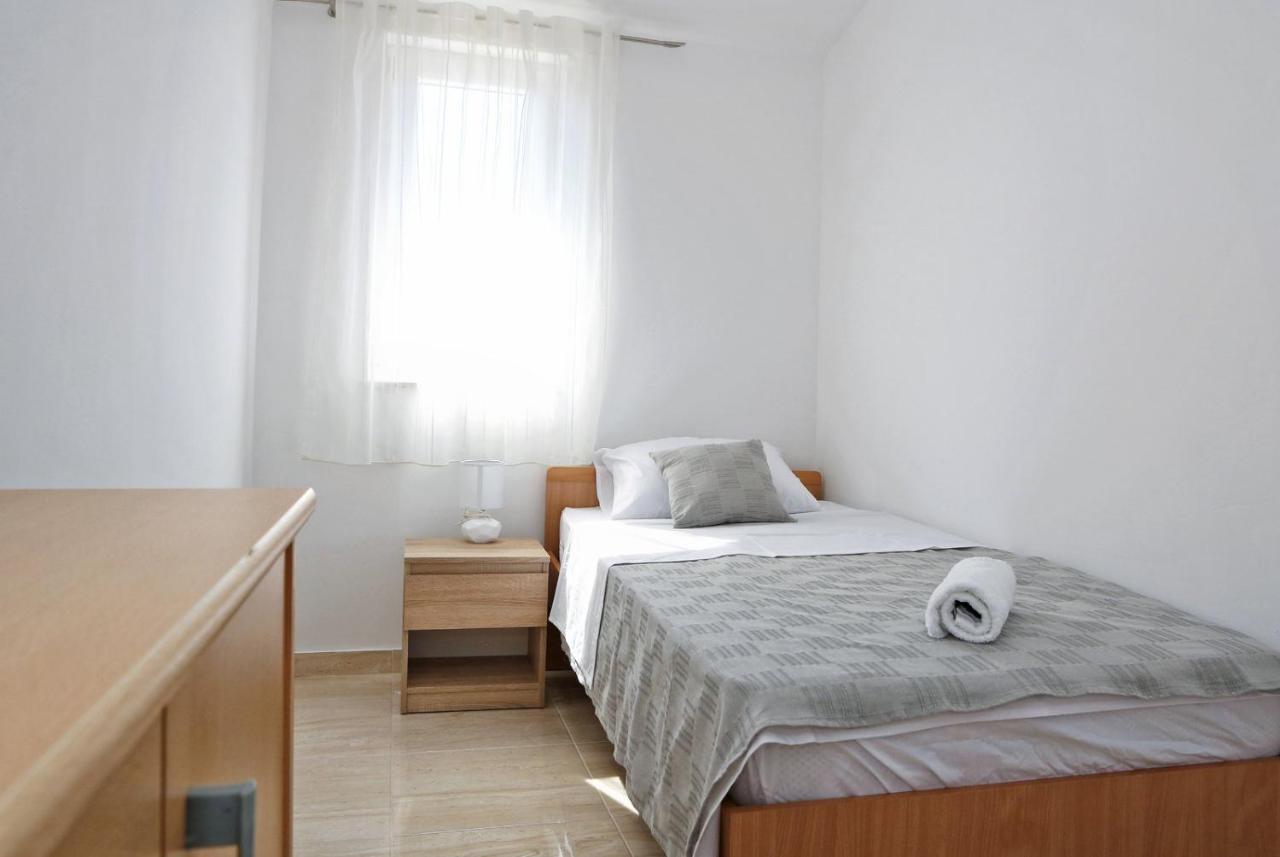 Apartmani Cili Miletici Zewnętrze zdjęcie